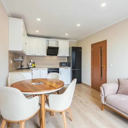 Amphora Palace Complex 4* 金沙